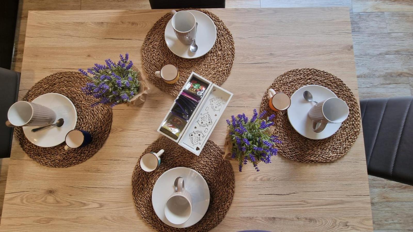 Casa Lina Tirano Apartment ภายนอก รูปภาพ