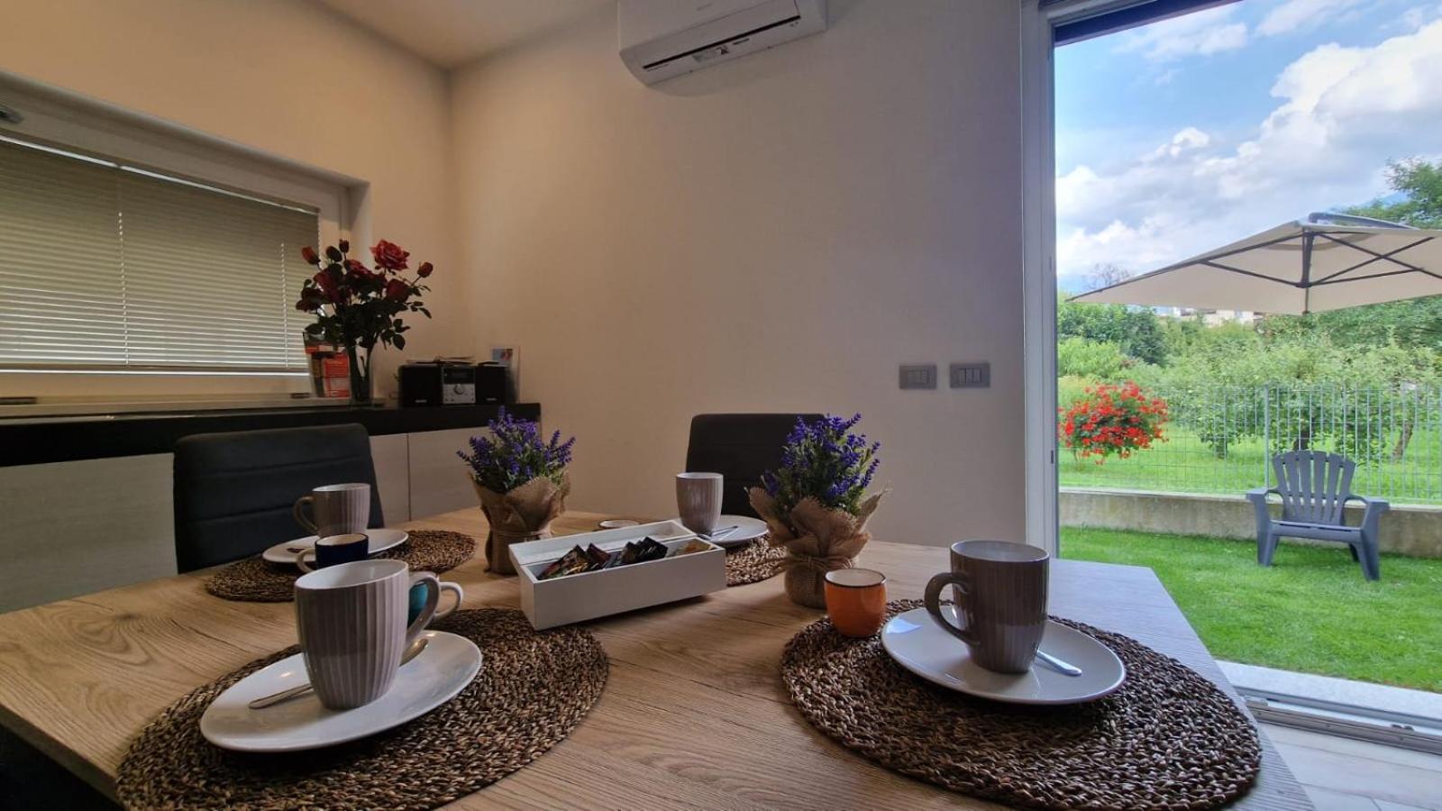 Casa Lina Tirano Apartment ภายนอก รูปภาพ