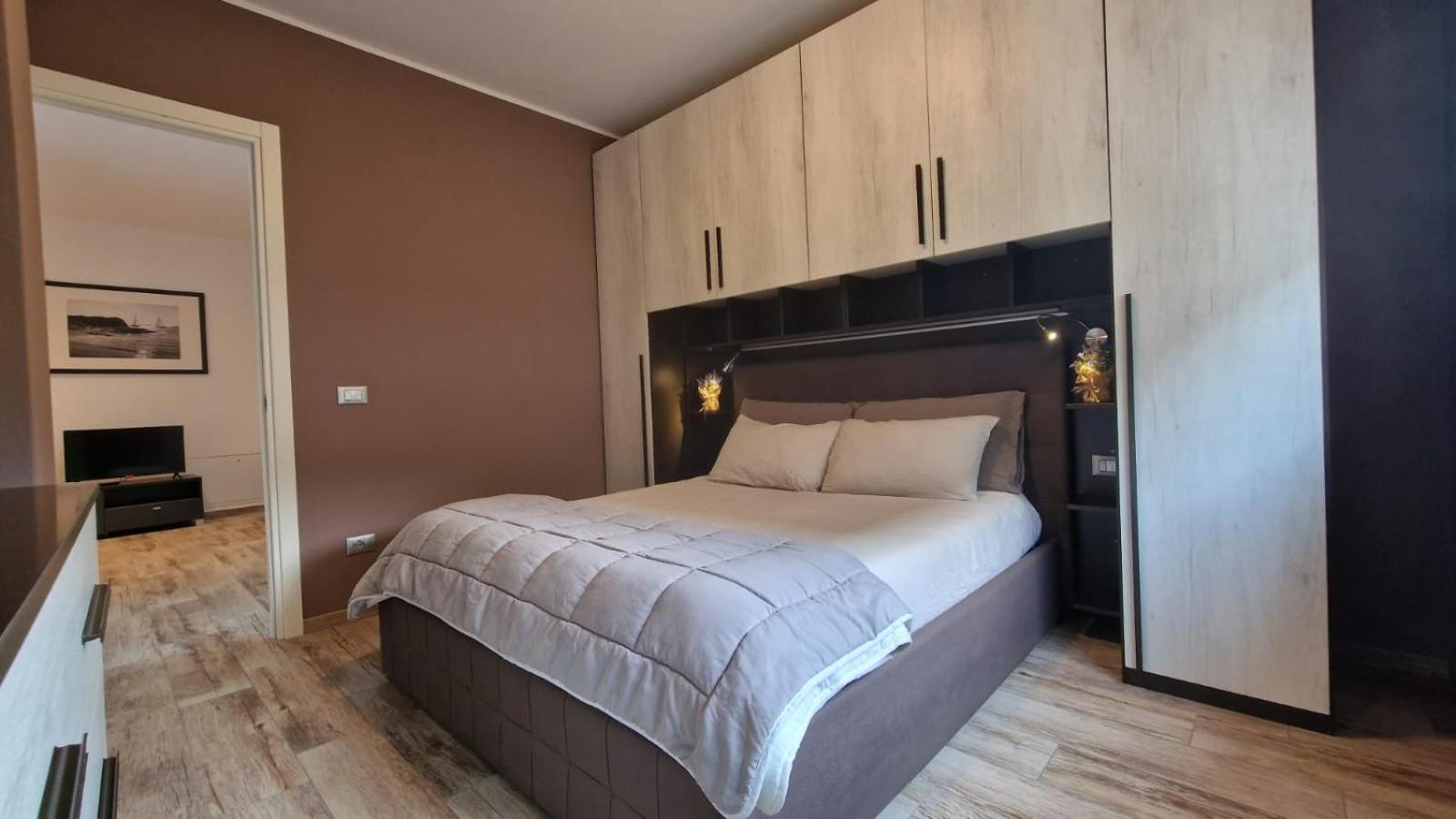 Casa Lina Tirano Apartment ภายนอก รูปภาพ